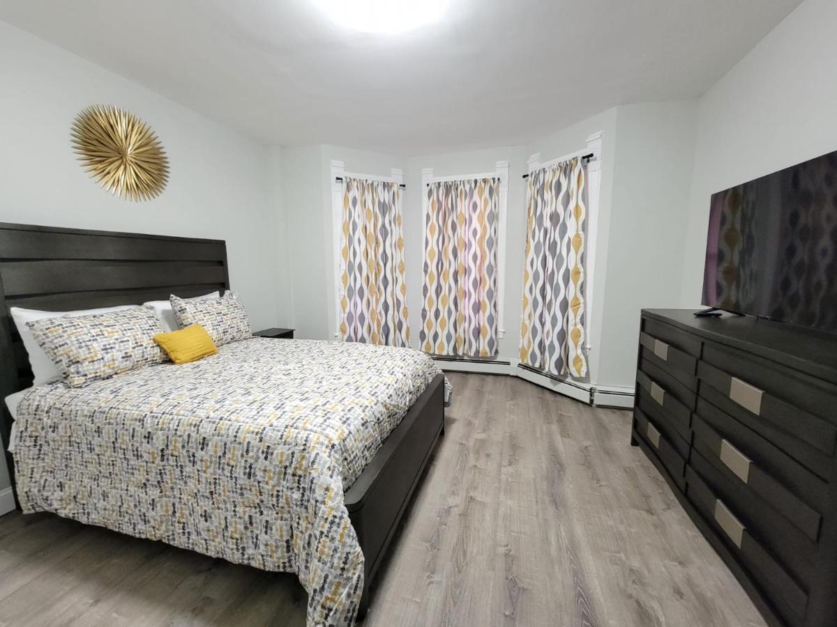 Room For Rent In Apartment ฮาร์ตฟอร์ด ภายนอก รูปภาพ
