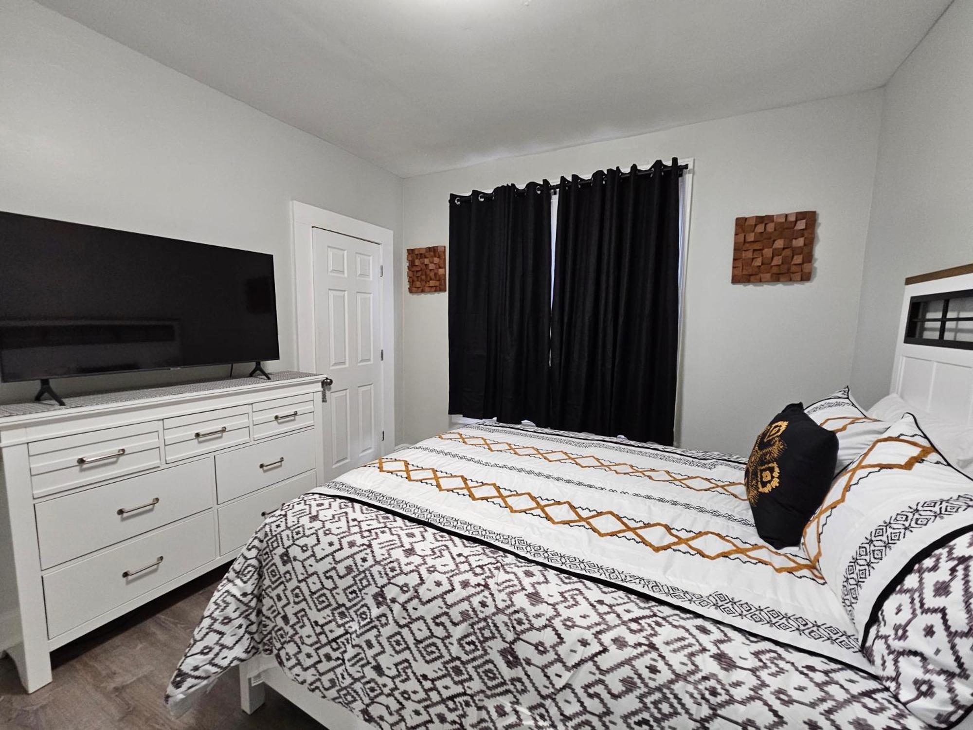 Room For Rent In Apartment ฮาร์ตฟอร์ด ภายนอก รูปภาพ